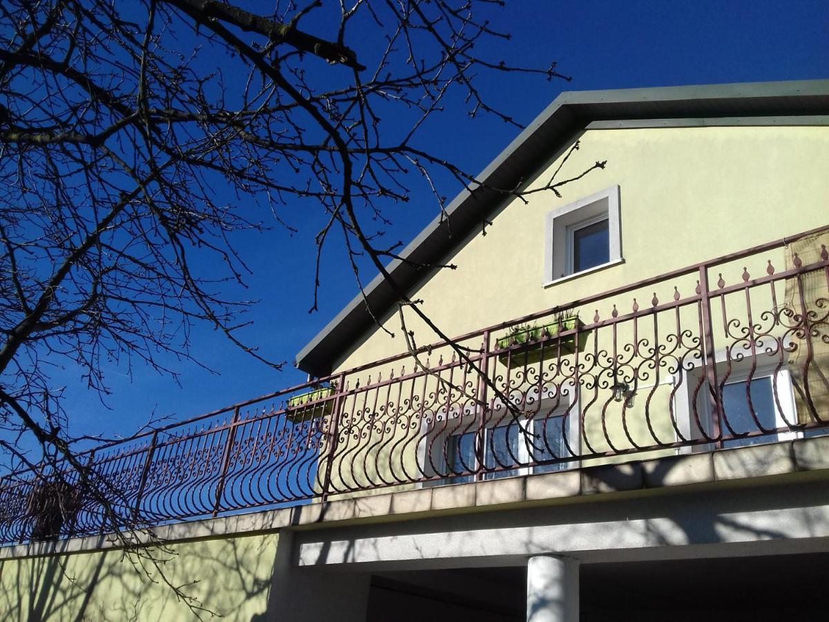 Homestay Strozowka Gorlice Eksteriør bilde