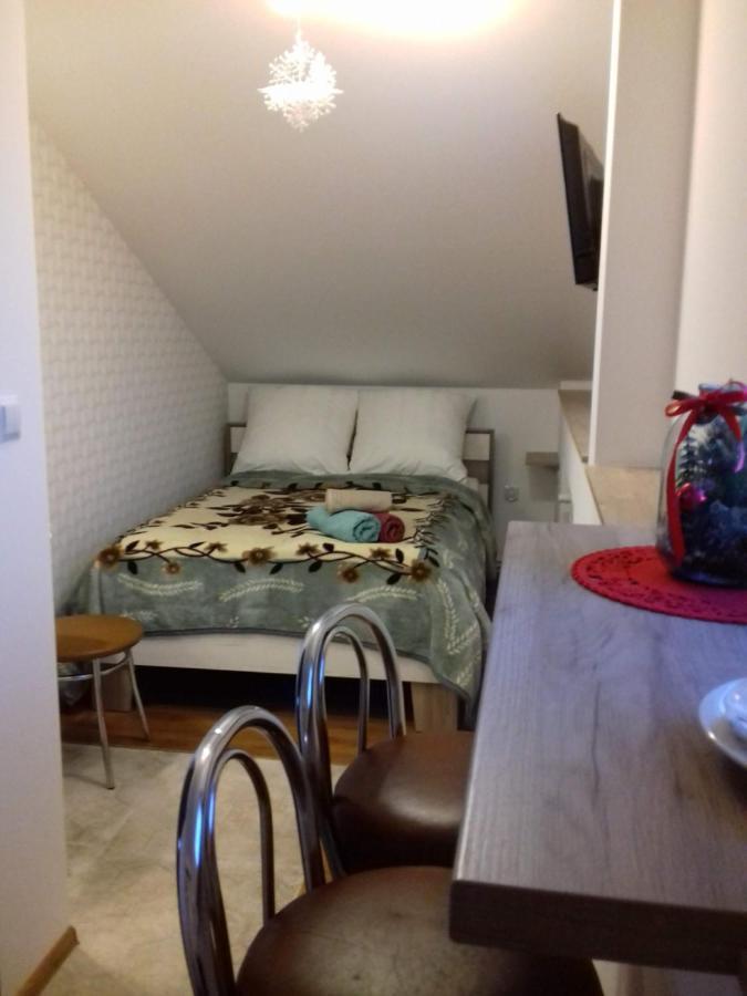 Homestay Strozowka Gorlice Eksteriør bilde