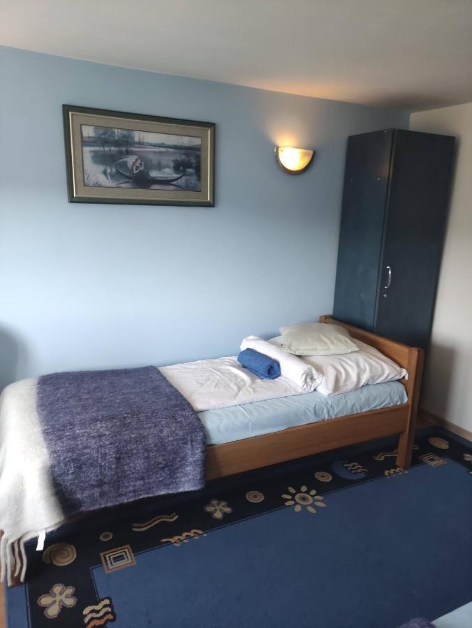 Homestay Strozowka Gorlice Eksteriør bilde