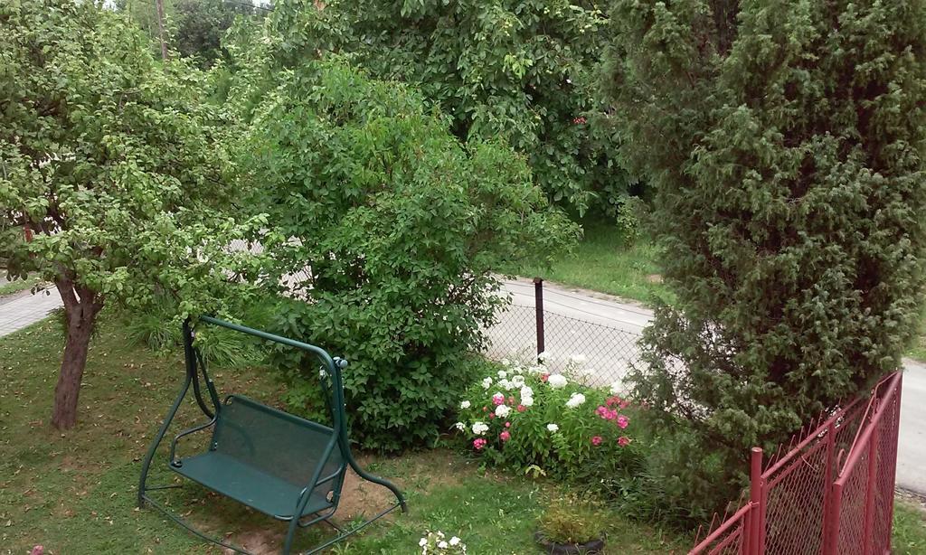 Homestay Strozowka Gorlice Eksteriør bilde
