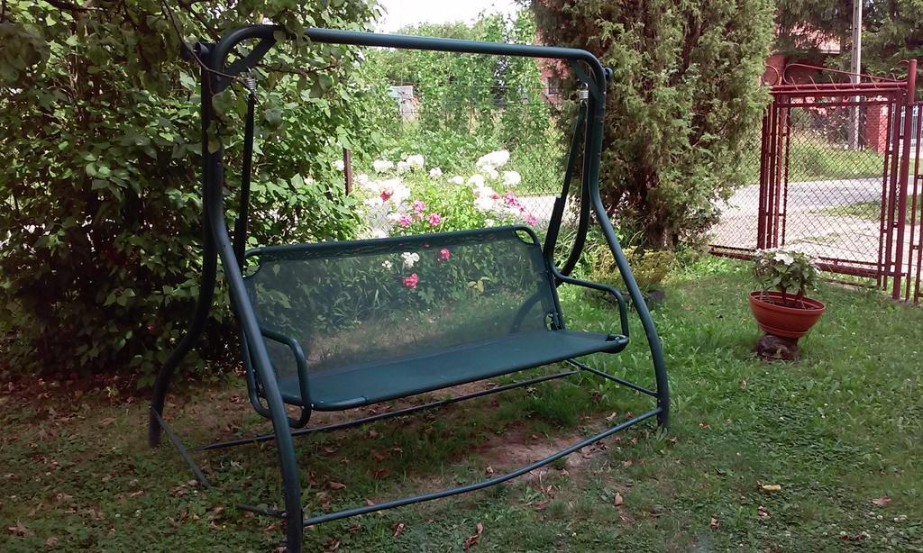Homestay Strozowka Gorlice Eksteriør bilde